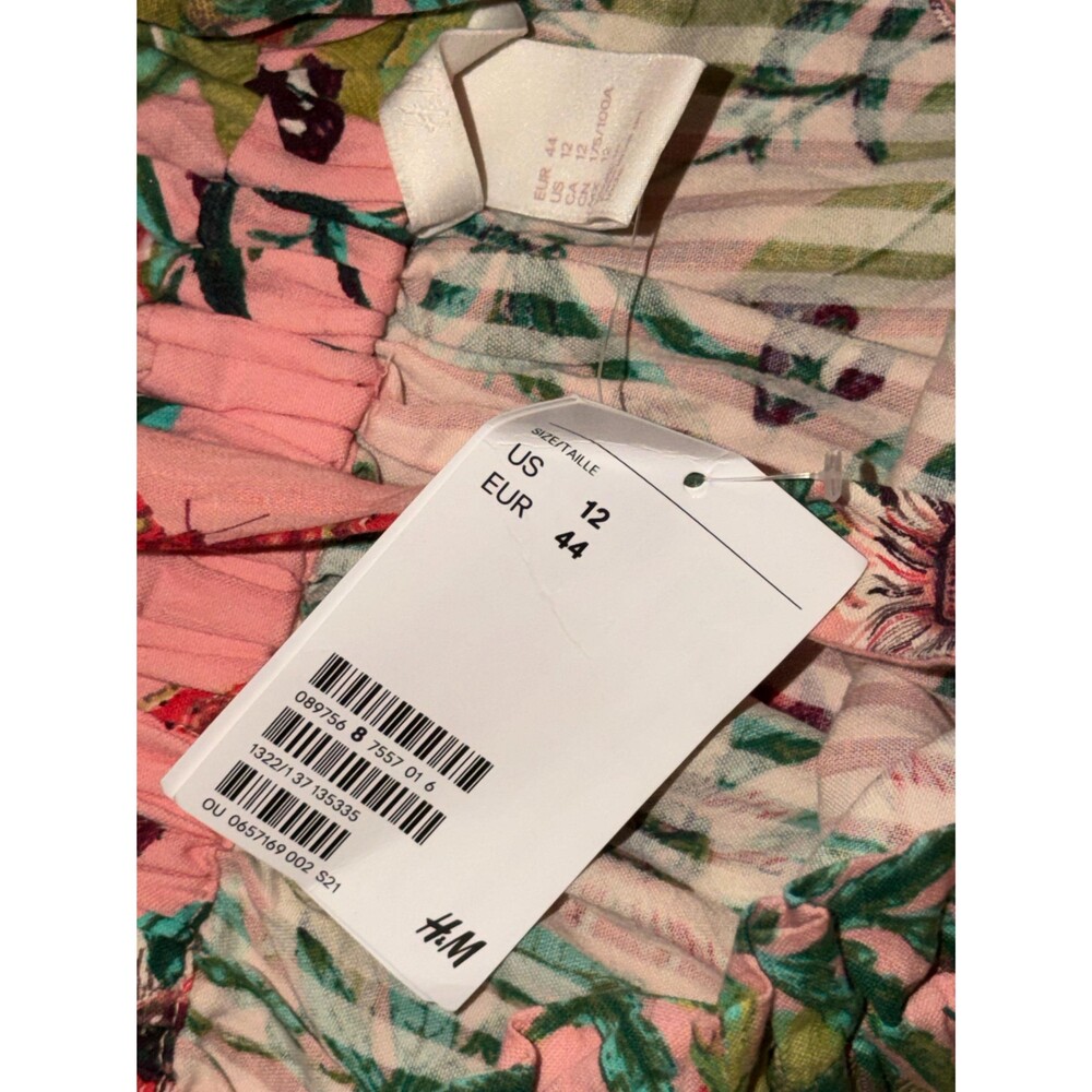 H&M Smocked-bodice strappy dress in a pink/floral or tropical pattern 12 New - Picture 5 of 8